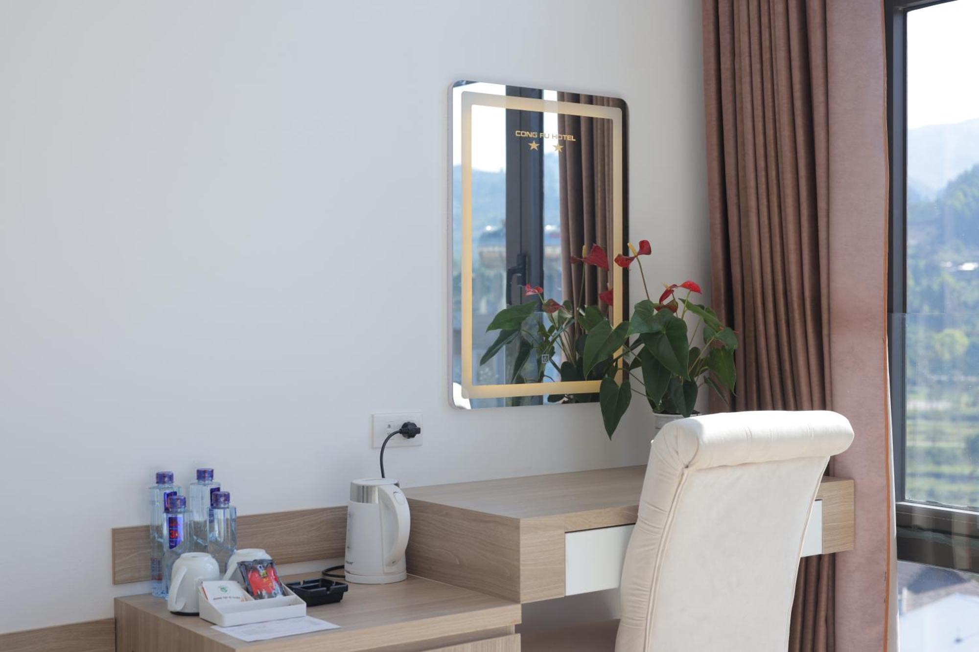 Cong Fu Hotel Бак Ха Екстериор снимка